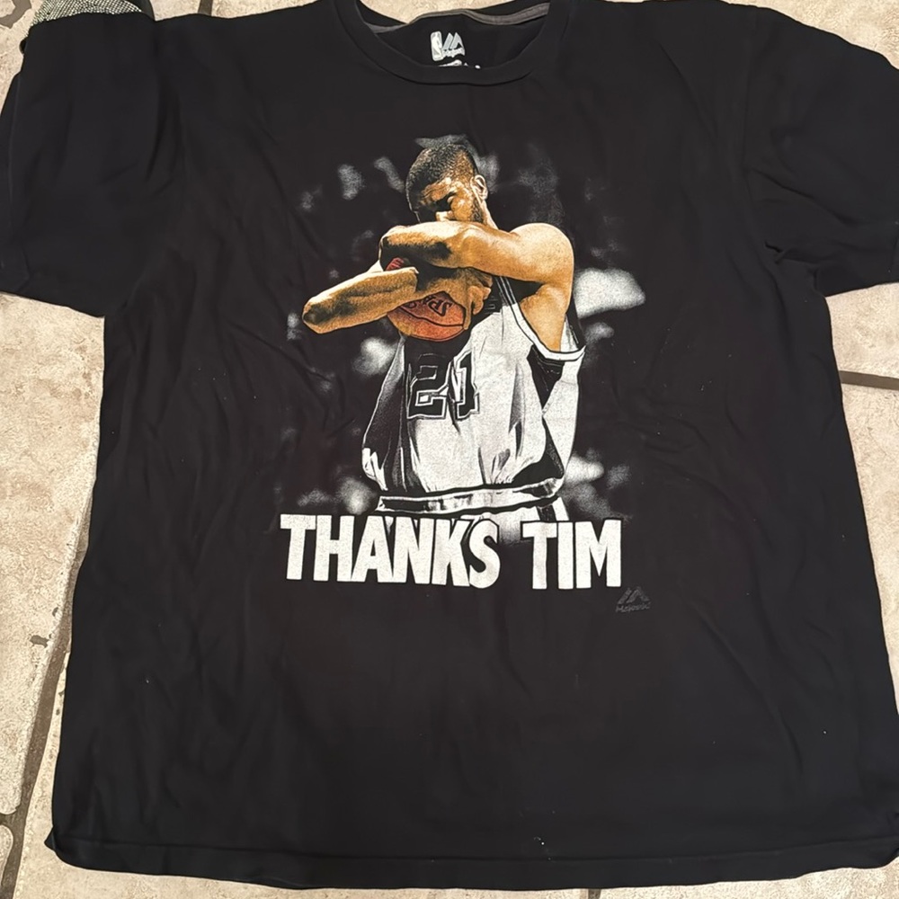 Majestic Tim Duncan San Antonio Spurs T-Shirt Size XL Vintage Deadstock NBA